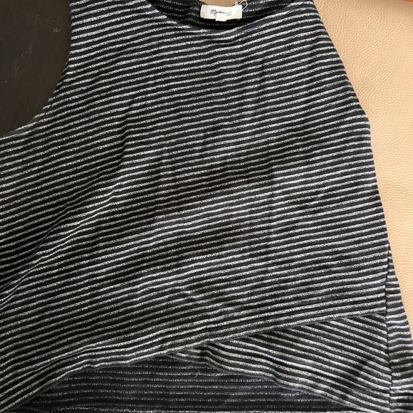 Madewell thick strapped tank top. - Picture 3 of 5